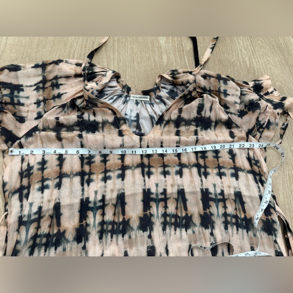 Ulla Johnson beige 'Selena' dress with tie waist in palm tie dye medium - Picture 10 of 14